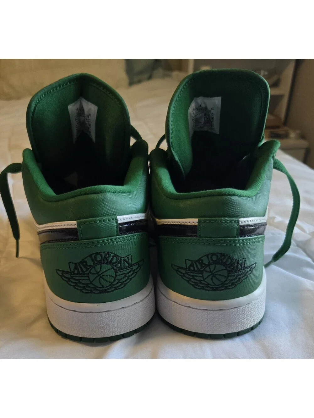 Nike Air Jordan 1 Low Pine Green 553560-301 Black White Green Size 9.5